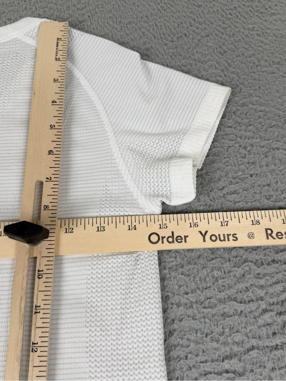 Lululemon Swiftly Tech Shirt Womens 6 White Short Sleeve Athletic Workout Gym - Picture 7 of 7